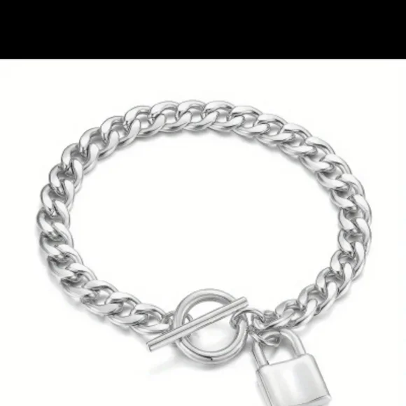 Fashion jewelry  NWOT 6 piece necklace set - Picture 4 of 10